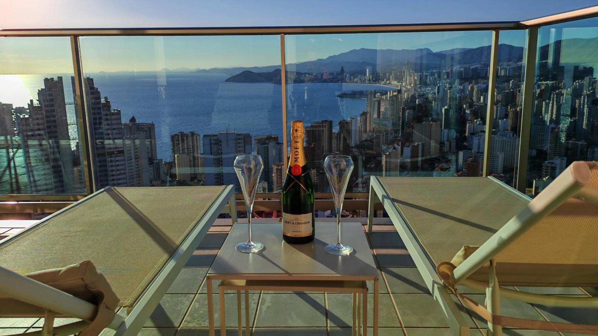 Skyline Floor 28 Sea Views Apartment Benidorm Exterior foto