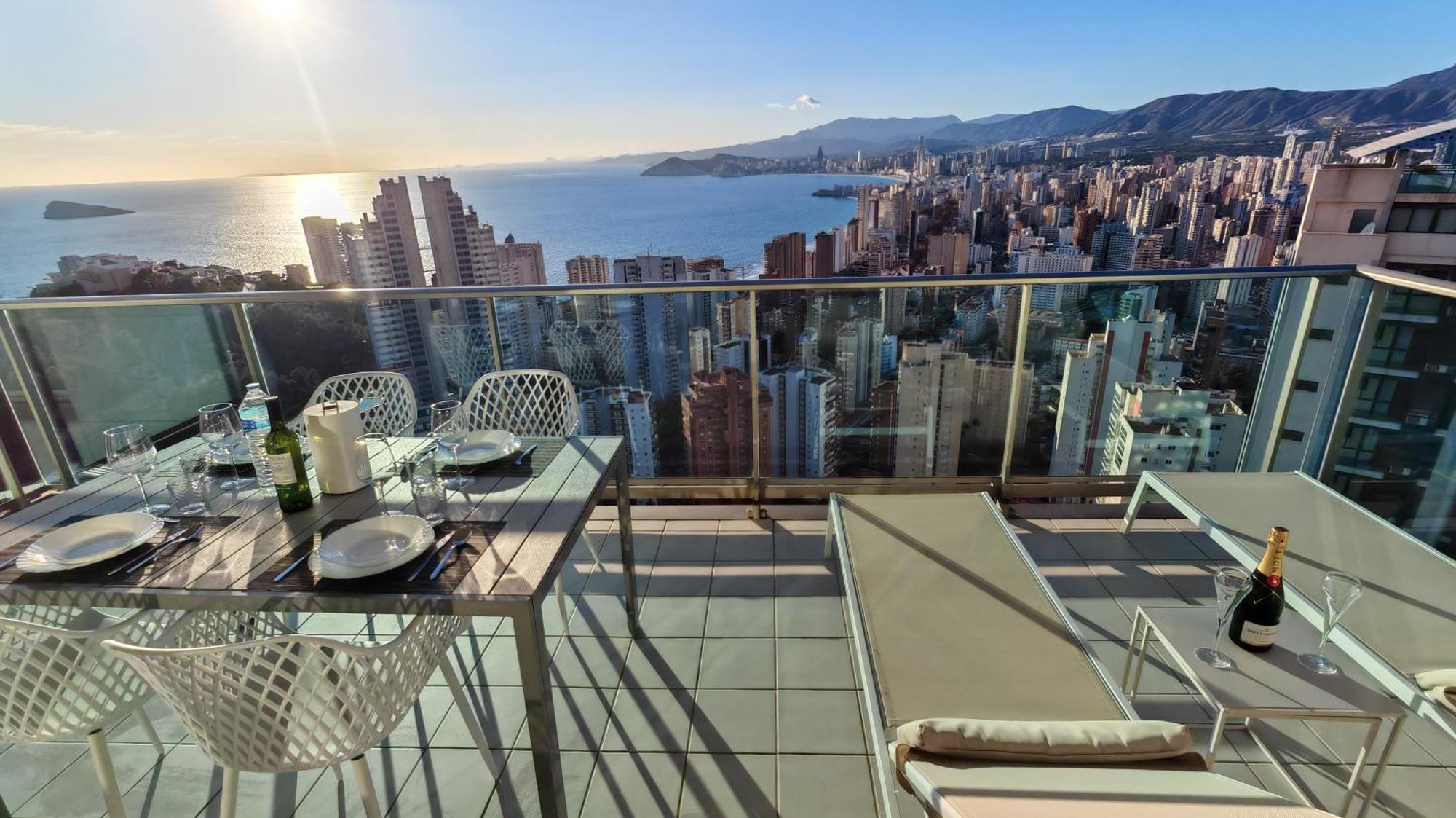 Skyline Floor 28 Sea Views Apartment Benidorm Exterior foto