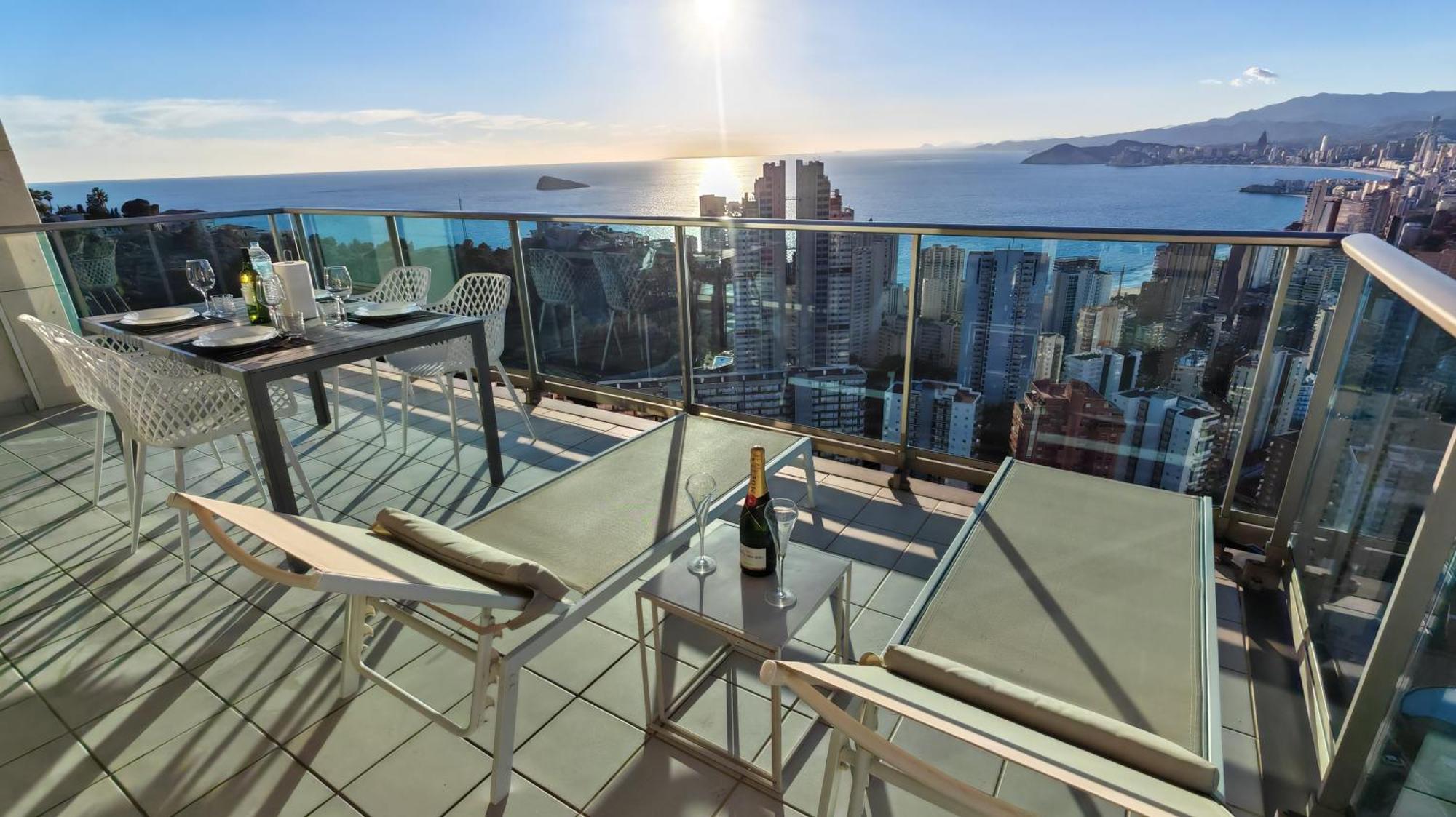 Skyline Floor 28 Sea Views Apartment Benidorm Exterior foto