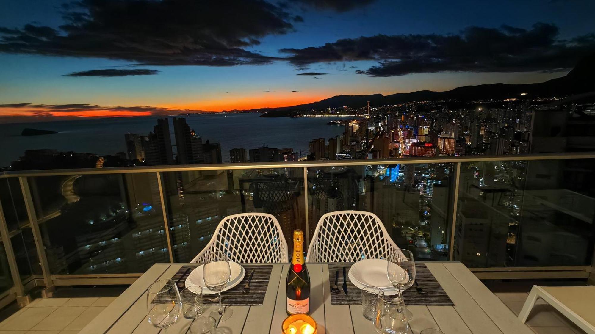 Skyline Floor 28 Sea Views Apartment Benidorm Exterior foto